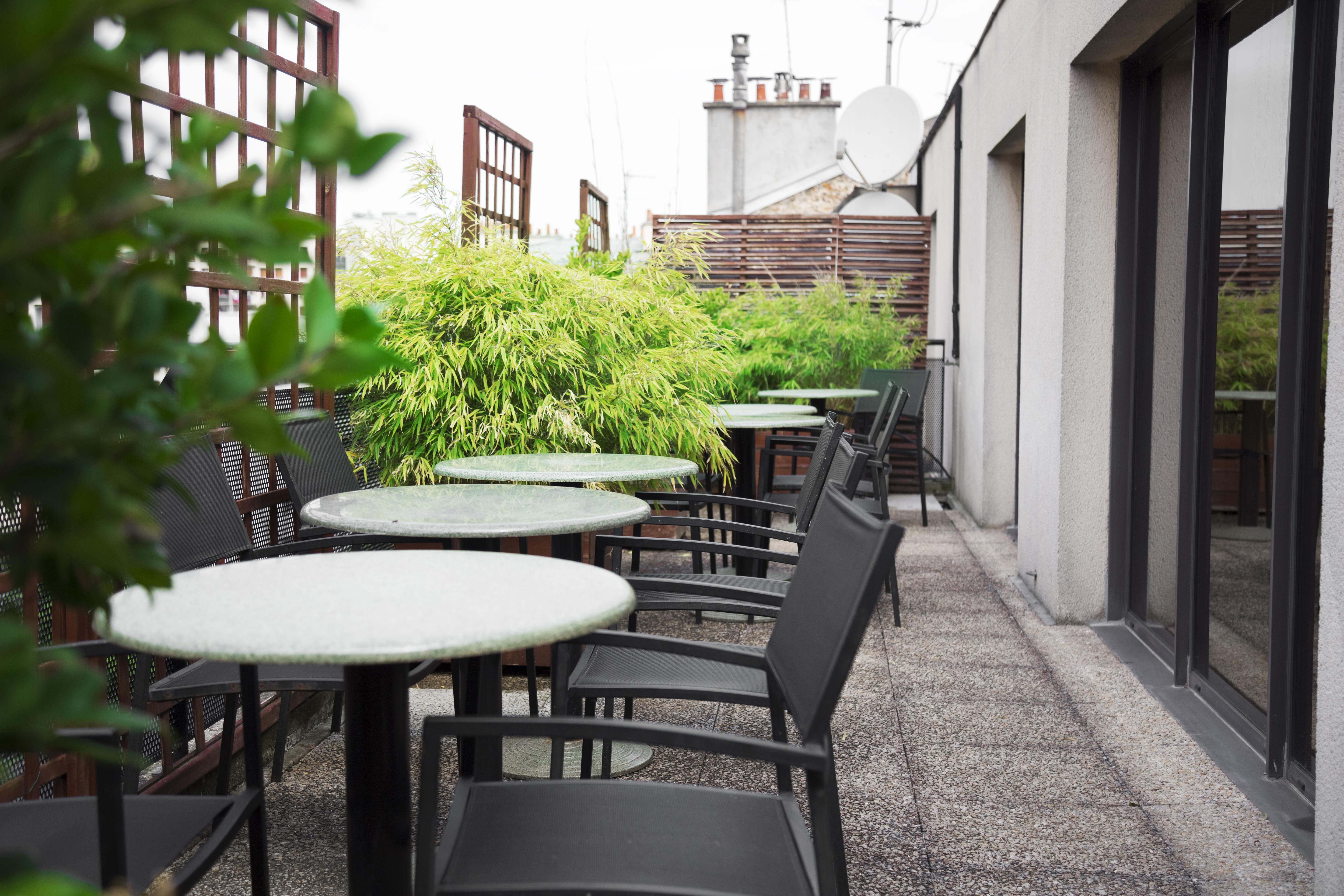 Hotel Izzy Issy-les-Moulineaux Eksteriør bilde