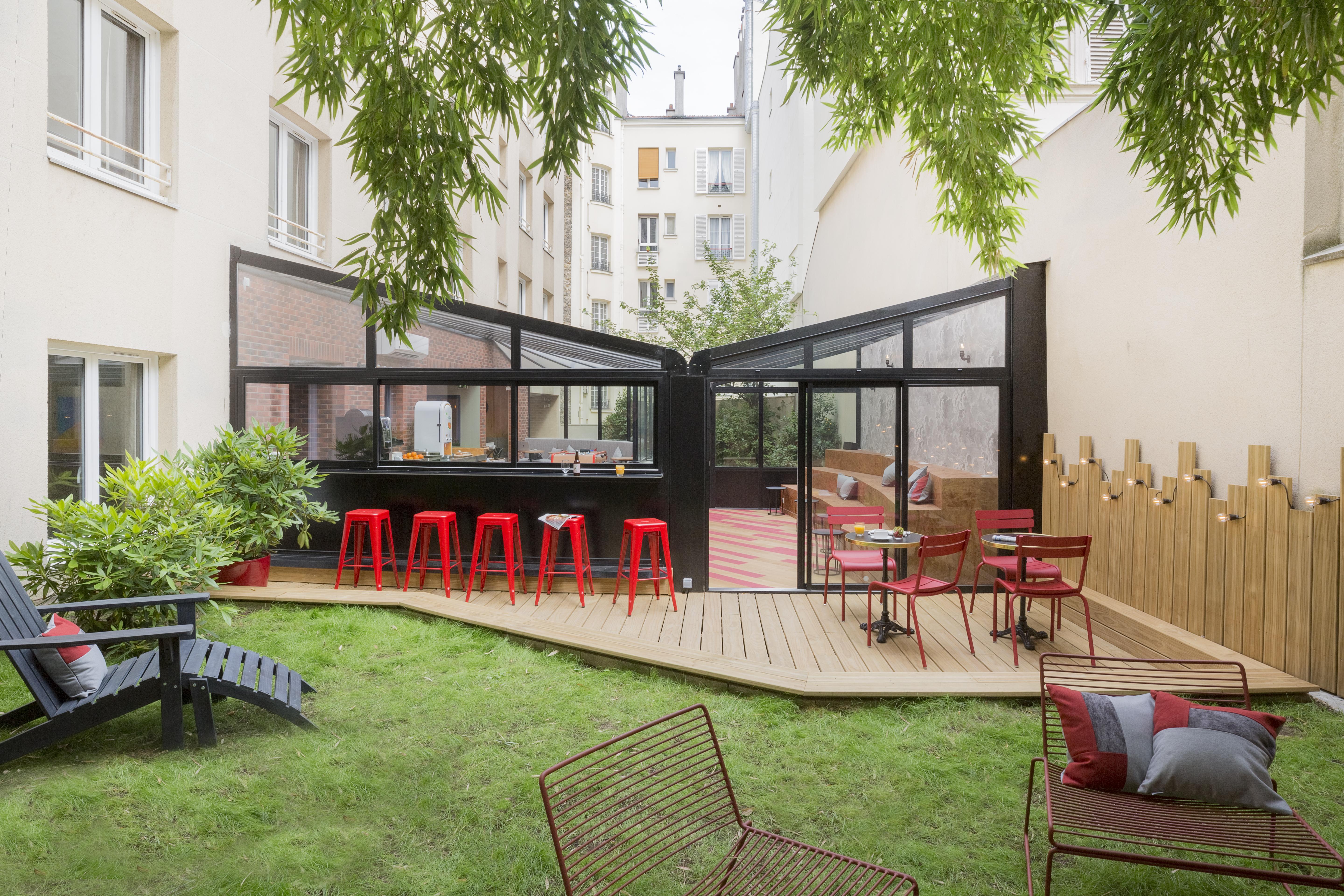 Hotel Izzy Issy-les-Moulineaux Eksteriør bilde