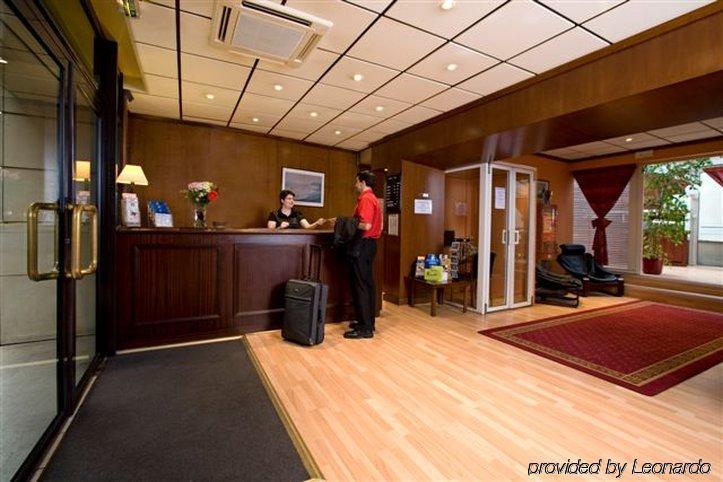 Hotel Izzy Issy-les-Moulineaux Interiør bilde